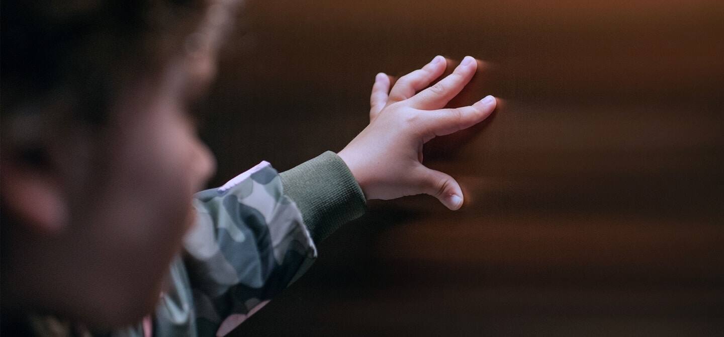 img_KONE_feat_anti_fingerprint_1440x670